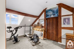 Photo 22- click for photo gallery